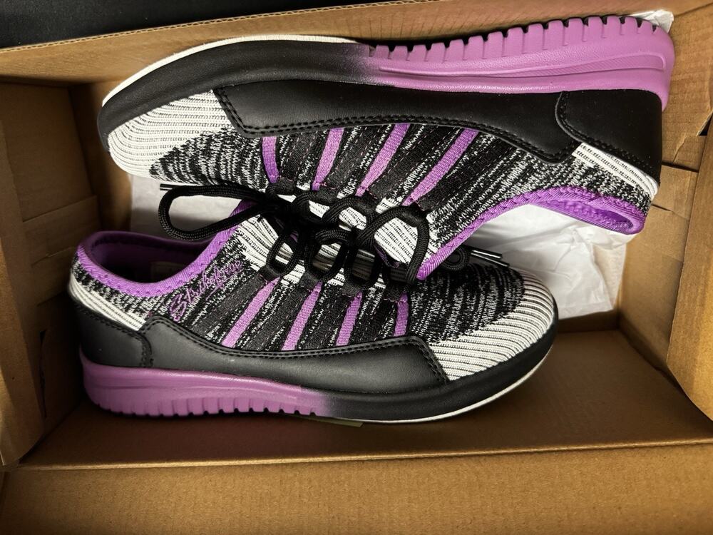 Women's Bowling Shoes Size 6.5 KR Strikeforce Jazz Black/Purple